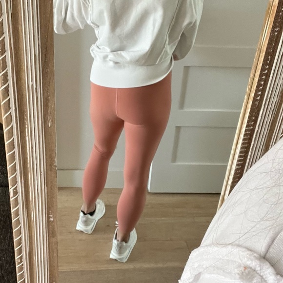 LULULEMON ALIGN - Picture 4 of 9